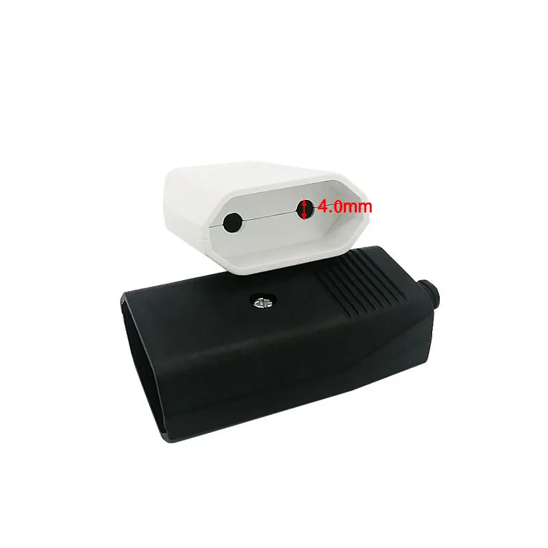 Штепсельная розетка европейского стандарта гнездовая 10 А 250 В 2500 Вт для