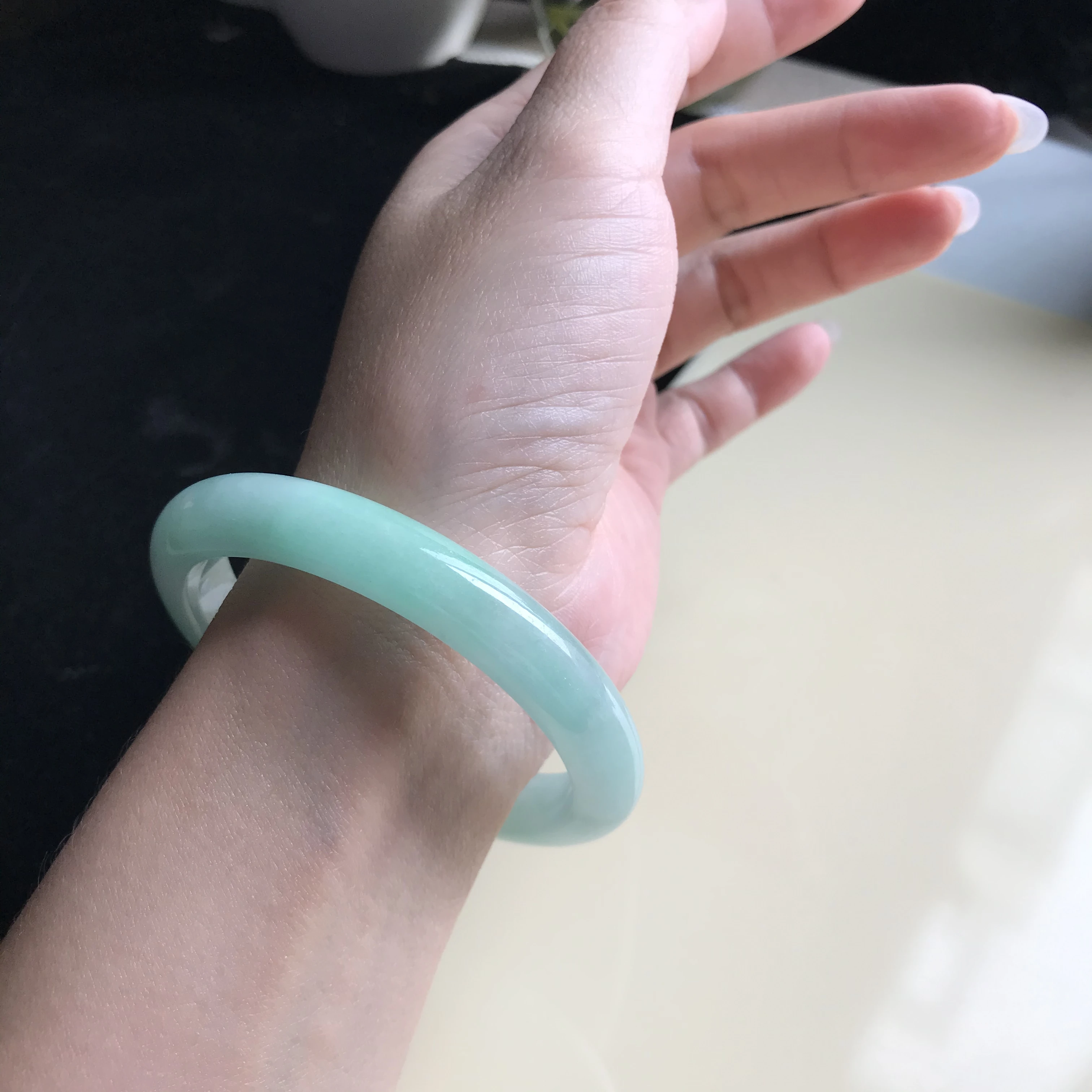 

100% подлинный высококачественный браслет из нефрита в Бирме, ювелирные изделия, женская бижутерия, 56 мм (с сертификатом)