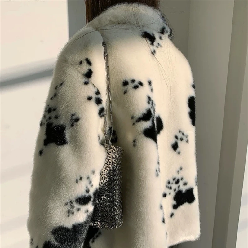 Куртка из искусственного меха с принтом коровы и техникой завязывания "тай-дай" для женщин от марки Sungtin, теплая и модная, зимняя, пушистая, толстая, модель 2020 года, стильная, с меховым воротником, женская наружная одежда.