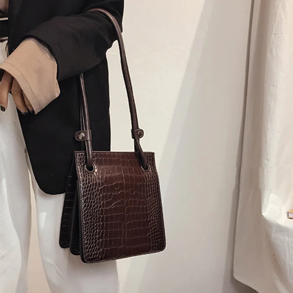 

New Style Simple Quality Handbag Retro PU Small Square Bag Lady Shoulder Messenger Bag