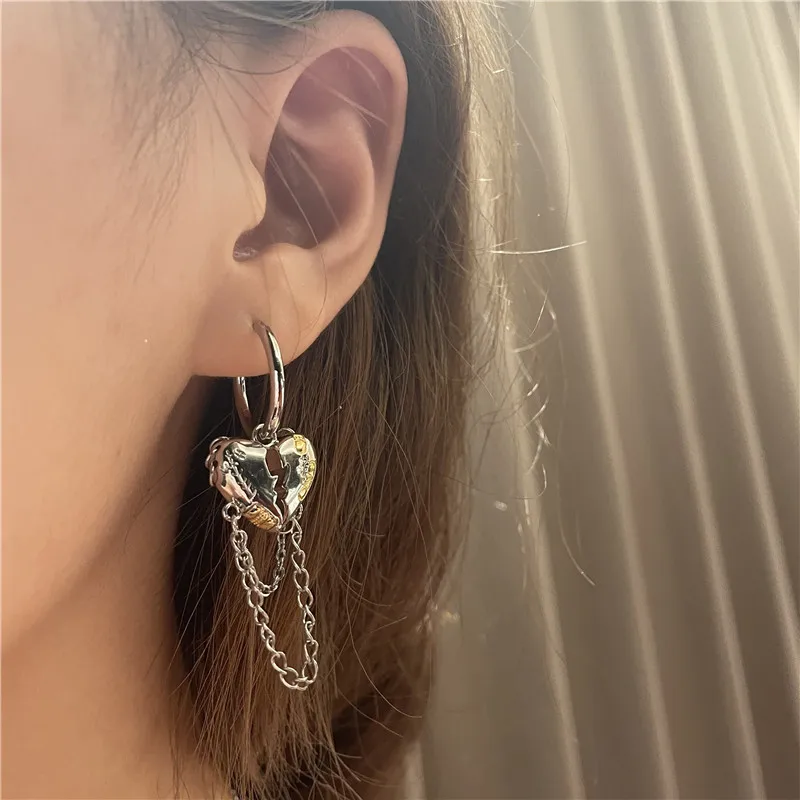 

Punk Metal Broken Peach Heart Earrings Silver Korean Fashion Broken Love Chain Tassel Hanging Earrings Women Jewelry