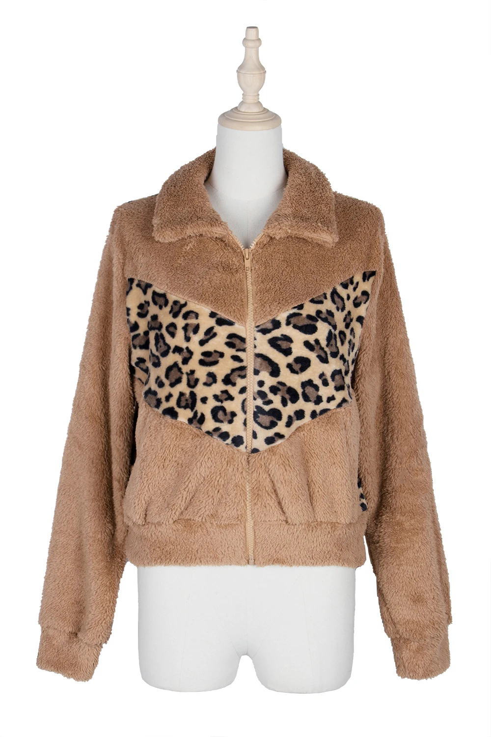 

Thick Winter Women Casual Lamb Wool Faux Fur Leopard Jackets Soft Warm Female Plush Coats Sweatshirt Chic Outerwear Overcoat
