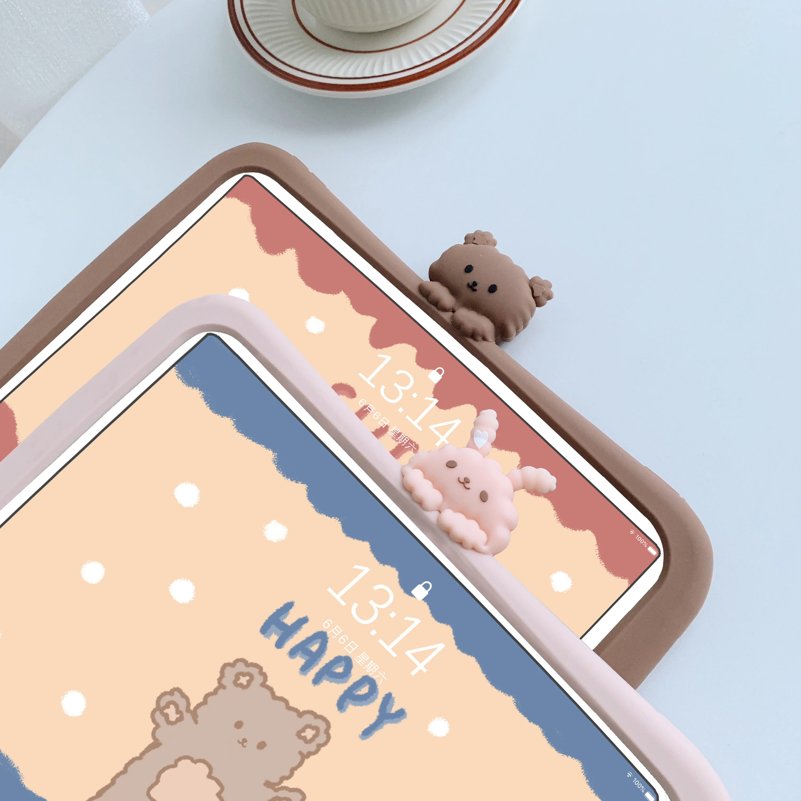 

Cute Couple Bear Bunny Soft Silicone Tablet Stand Case With Pencil Holder For iPad Air 1 2 3 Mini 4 5 Pro 2017 2018 2020 Cover