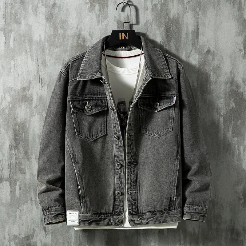 

Coats & Jackets