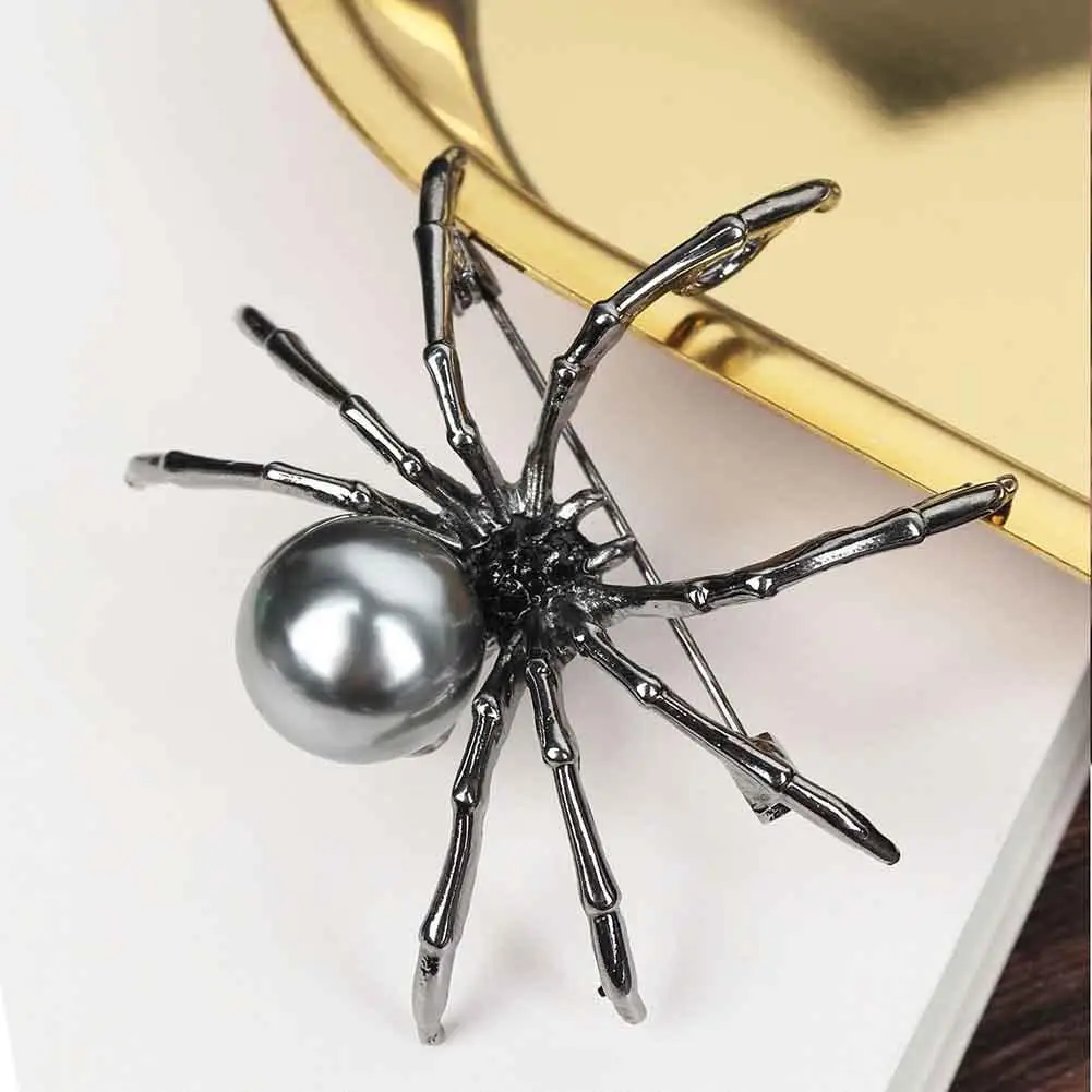 

2022 Black Spider Pin Lapel Badges Brooch Women Rhinestone Faux Pearl Spider Brooch Pin Corsage Lapel Jewelry Gift брошь женская