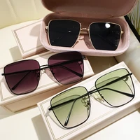 2020 green sunglasses oversized women brand design 90s vintage square metal frame fashion gradient lens sun glasses female s275