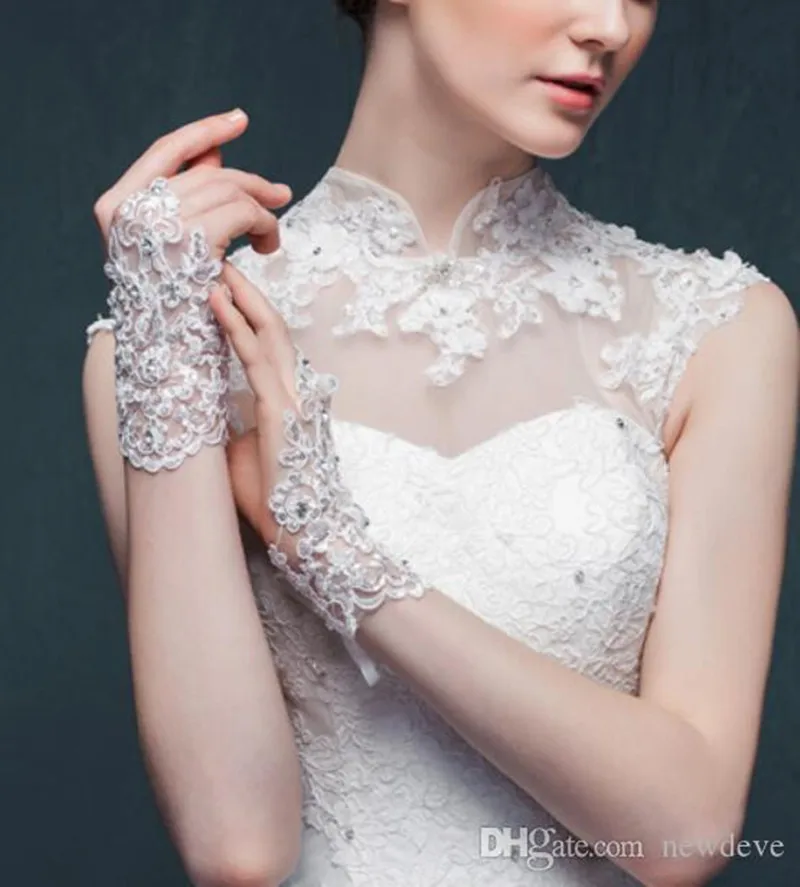 Свадебные перчатки Дешевое кружевное с аппликацией из бусин без пальцев Длина