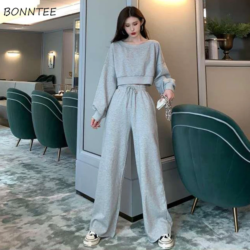 

Женские комплекты, новый осенний серый укороченный топ, свитшот с длинным рукавом, укороченные брюки на шнуровке, Свободный Повседневный мо...