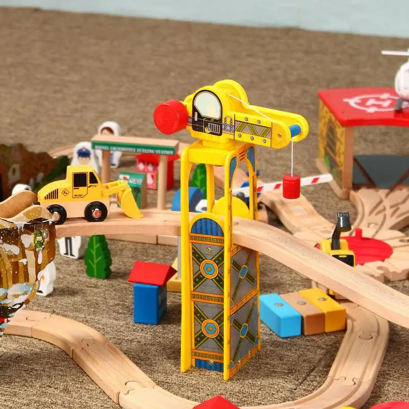 Деревянная железная дорога игрушка маленький поезд трек Magicl большой костюм для