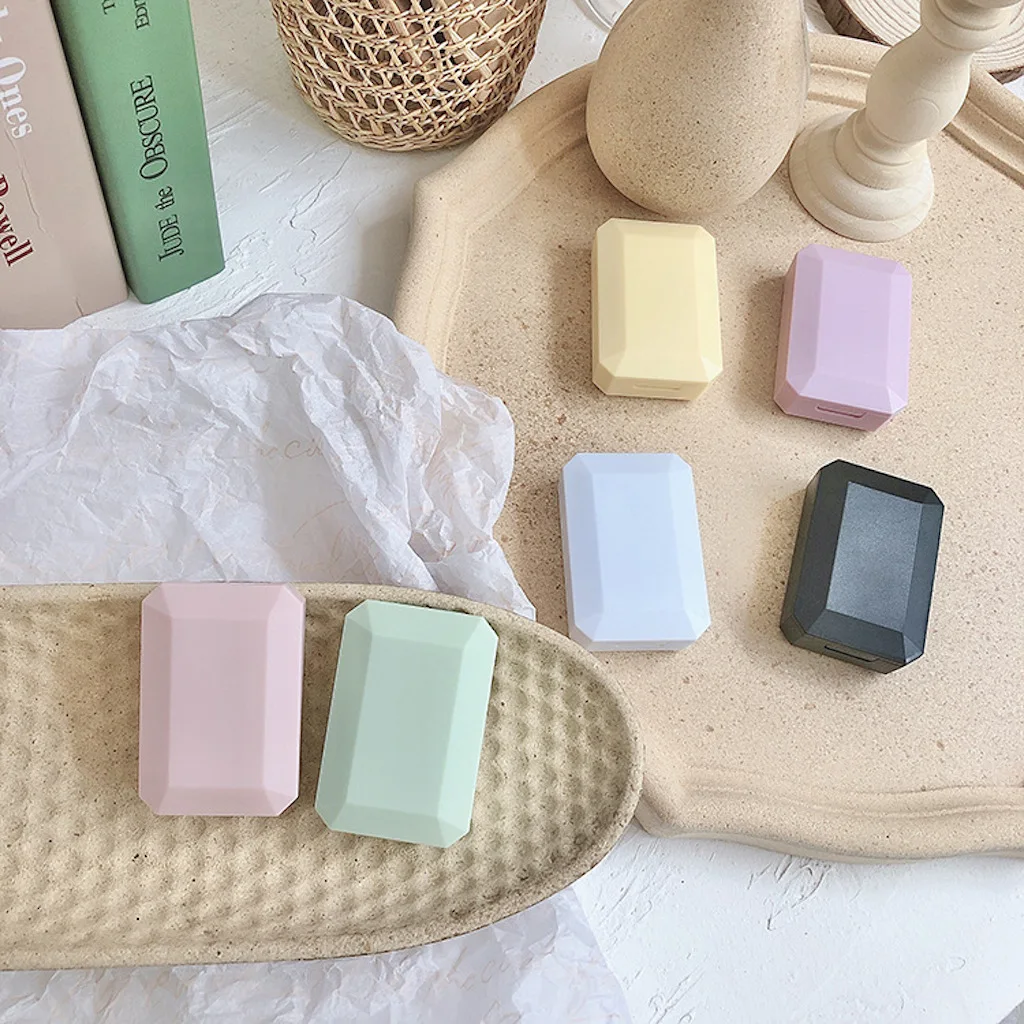

2021 Macaron Solid Color Contact Lenses Box Cosmetic Mirror Contact Lens Case Lens Holder Container Travel Kit Accessories
