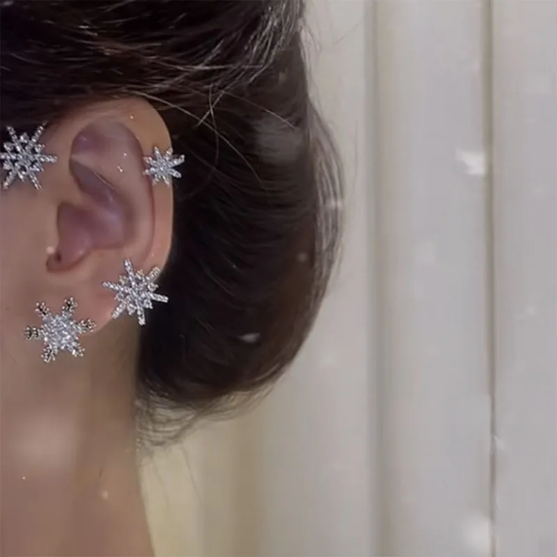 

ZDMXJL Hot Sale Ear Cuff Women's Earrings Fully-jewelled Snowflake Ear Bones Clip for Women Bijoux Jewelry No Piercing Ear Clip