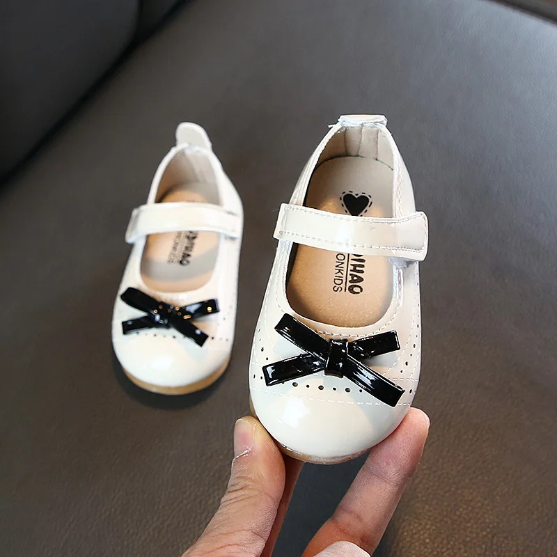 CUZULLAA Baby Girls Spring Princess Butterfly-Knot Casual Shoes Kids Flat Children Soft Sole Cut-Outs Size 15-25 | Мать и ребенок