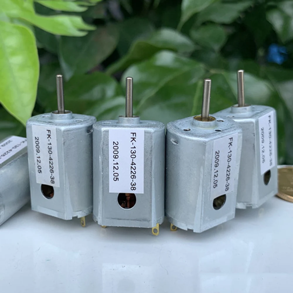 

Mini 130 Motor FK130 DC 3V-4.5V 3.7V 36500RPM High Speed Carbon Brush Strong Magnetic Motor with Vents DIY Toy Boat Car Fan