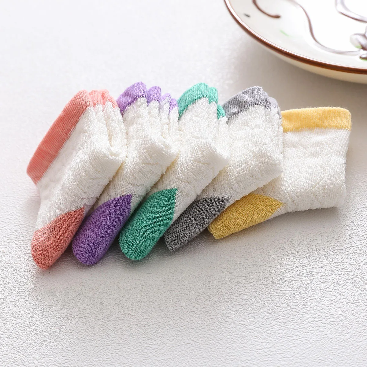 Весенне-летние детские носки тонкие хлопковые короткие удобные и дышащие для