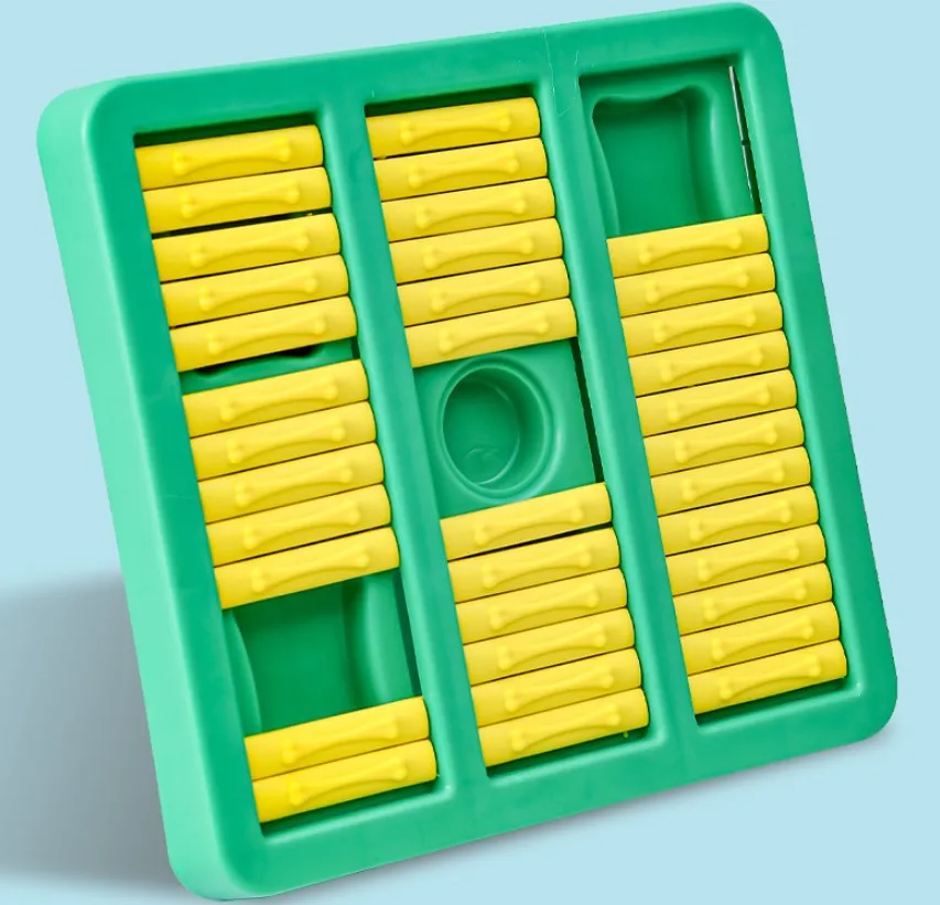 Зеленые игрушки для домашних животных IQ Move Снэк защита от удушения искусственная