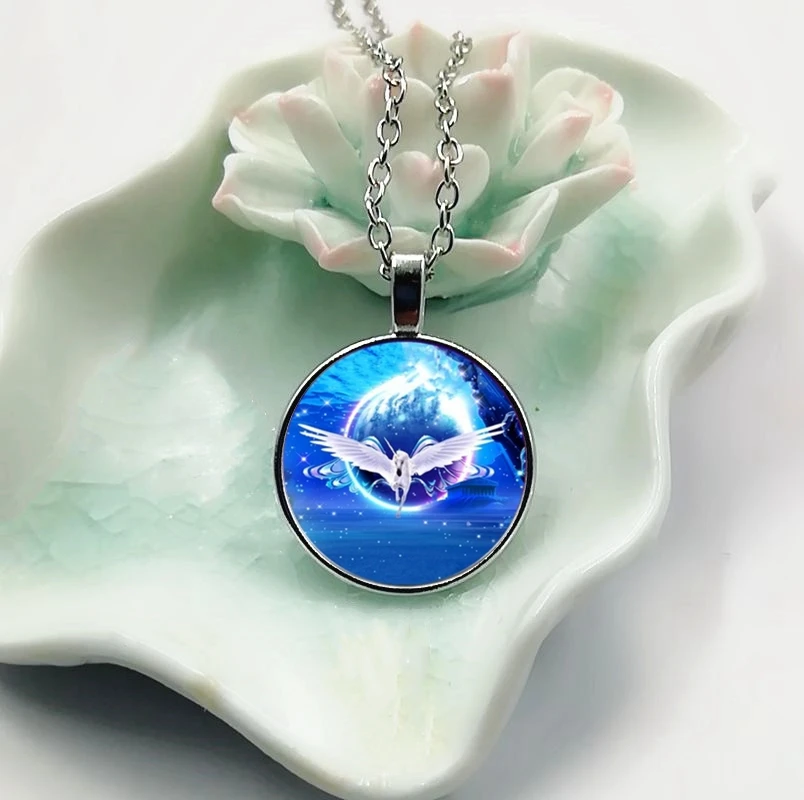 

2019 New Fashionable Flying Unicorn Glass Pendant Necklace High Quality Necklace,