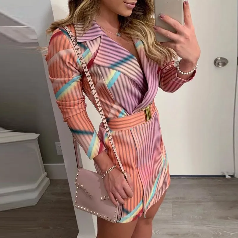 Осенне зимнее шикарное элегантное платье блейзер в разноцветную полоску Женская