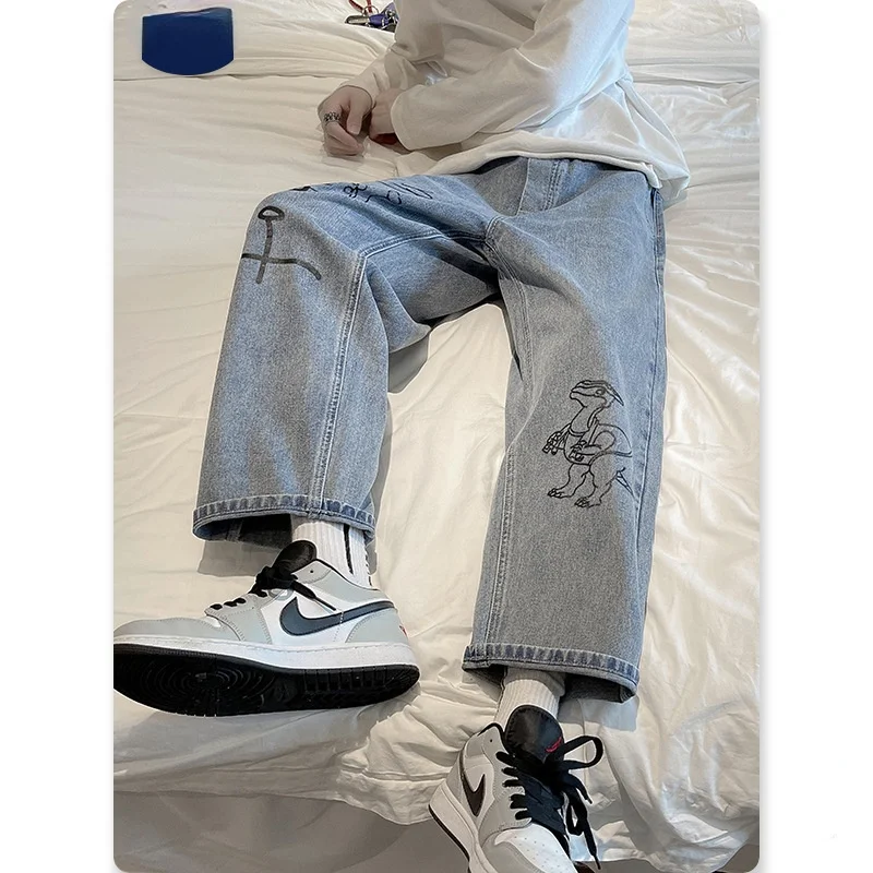 

Джинсы WFF 2021 мужские модные брендовые Свободные повседневные рваные брюки с дырками подходят ко всему девять Молодежные прямые брюки с широ...