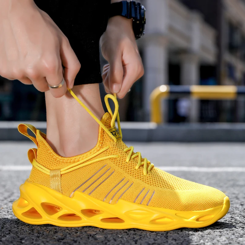 

hombrefor new slip white transpirables Fashion de air zapatos 2020 breathable casual Sneakers summer Men man shoe mesh on Casual
