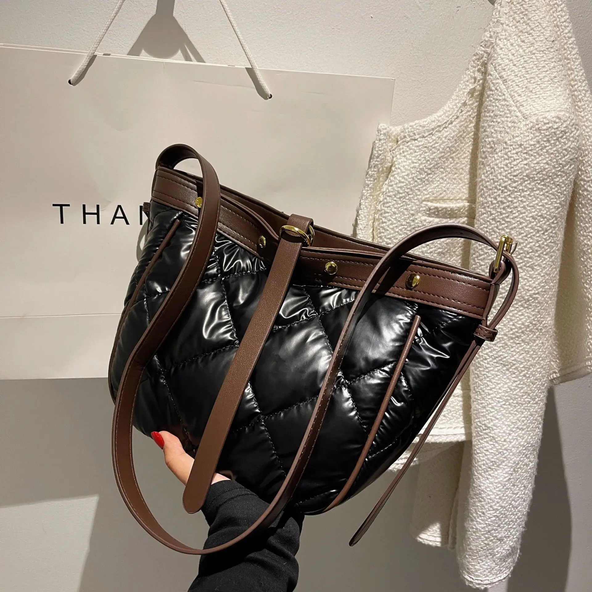 

Handbags Luxury Designe Fashion Pu High Capacity Zipper Female Shoulder Bags for Women Purses and Handbags Telfar Bag 2022