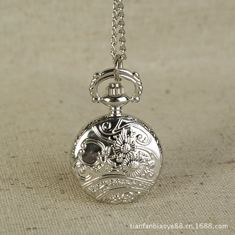 Новые маленькие Серебристые круглые карманные часы в дворцовом стиле Модные