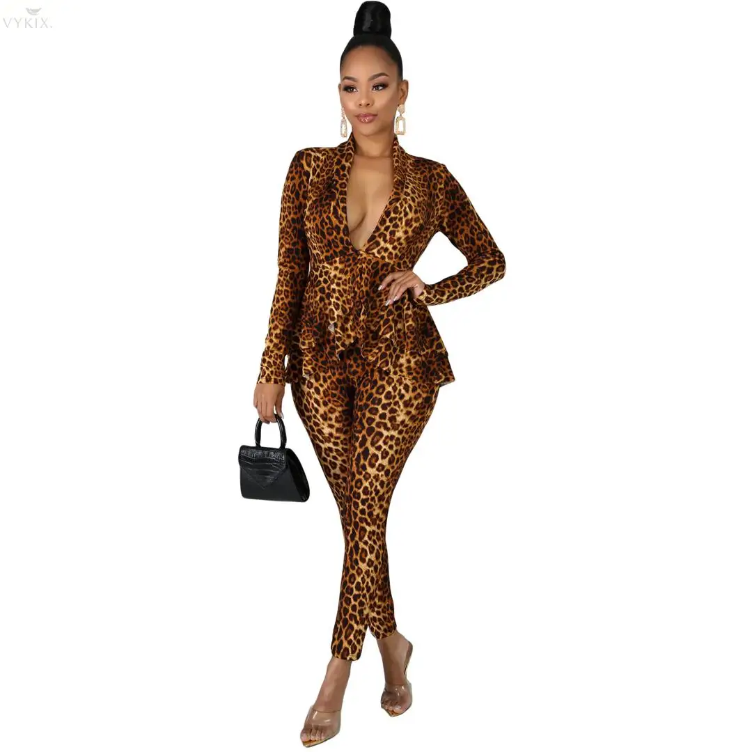 Спортивный костюм женский комплект длинный рукав оборки Леопардовый принт из
