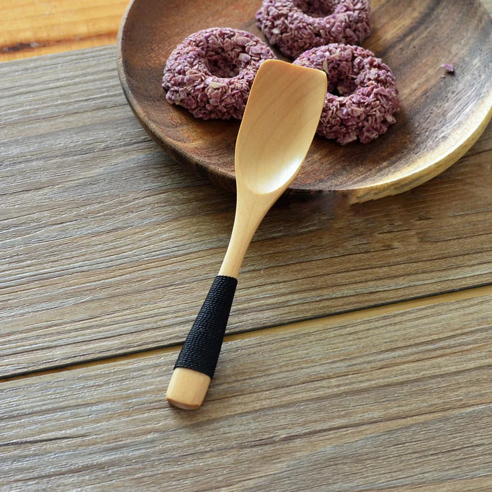 

3pcs Wood Spoons with Tied Line on Handle Stirring Soup Spoon Jam Spoon Tableware for Home (3 Pattern)
