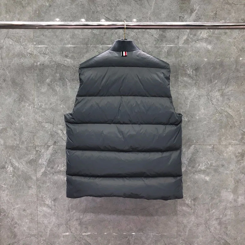 TB THOM Winter Men's Jackets Fashion Brand Down Gray Jacket Vest Matte Nylon Chest 4-Bar Stripe Thick Wholesale TB Thermal vest