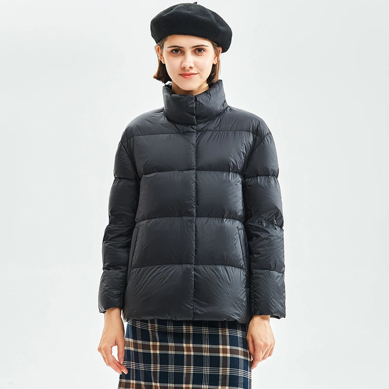 

Women 2022 New Winter Light 90% White Duck Down Coat Female Slim Solid Short Puffer Jacket Ladies Casual Tops Oversize Outwear