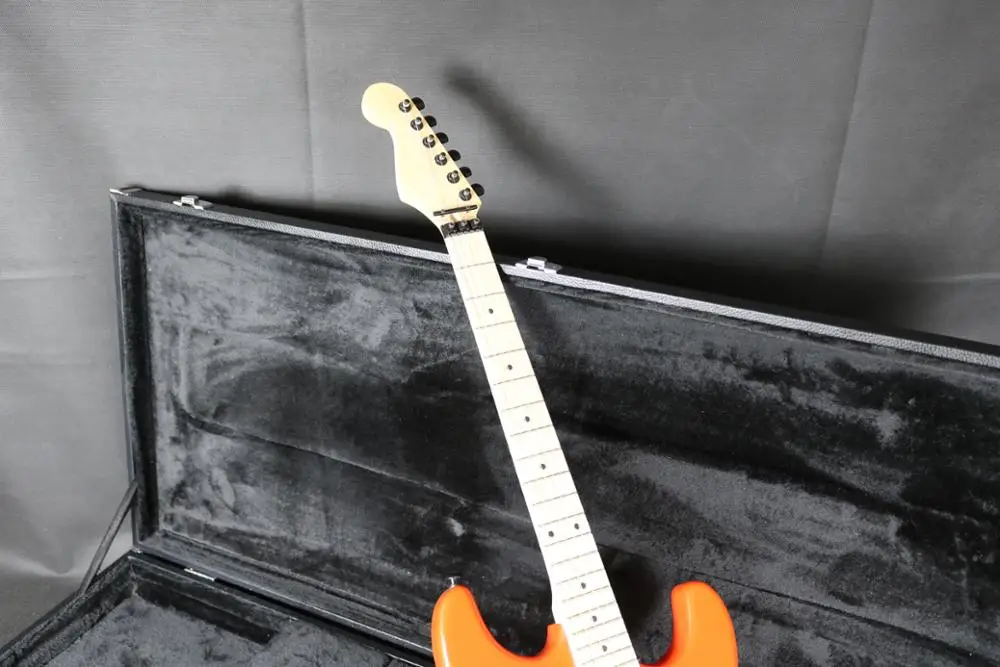 Popular orange color hh pickups electric guitar guitarra tremolo bridge maple neck free shipping | Спорт и развлечения