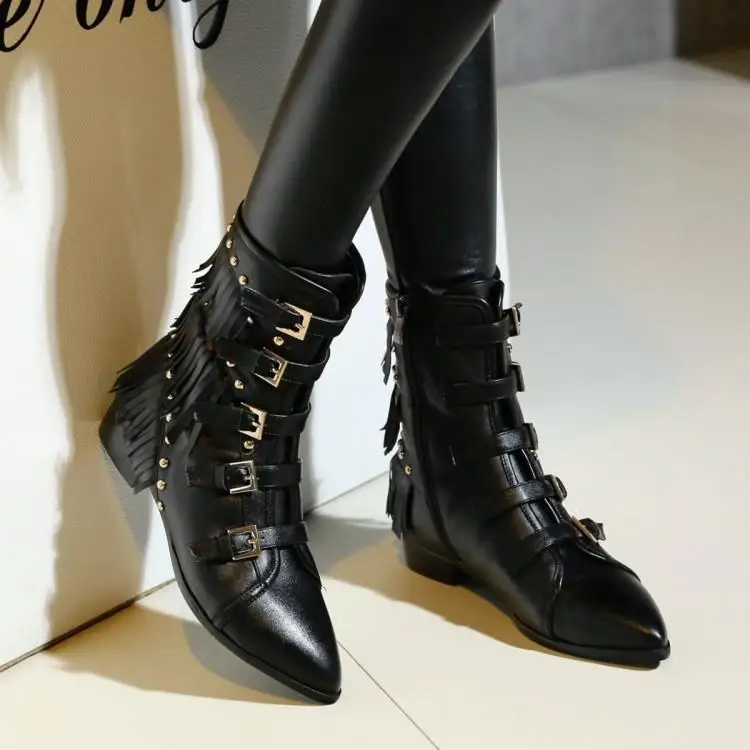 Женские ботинки с кисточками для подиума женские металлическими пряжками