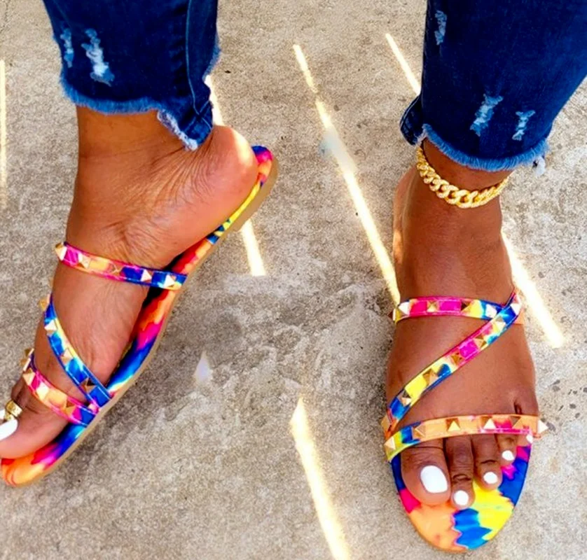 

2021 New Fashion Round Head Comfortable Open Toe Sandals All-match Rubber Casual Shoes Flat Shoes Women's Flip Flops