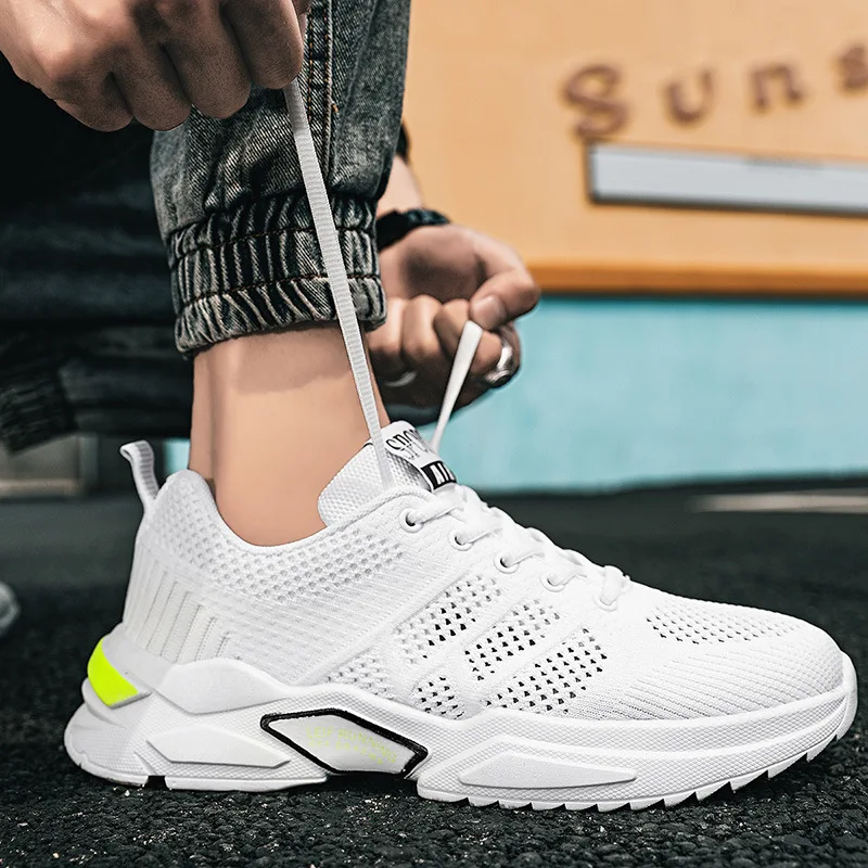 

Дешевые летние беговые кроссовки 2021, дышащая уличная спортивная обувь для мужчин, легкие кроссовки, мужская удобная спортивная обувь