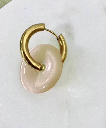 single earring Neefu wofu неодинаковые жемчужные серьги, блестящий барочный жемчуг, свисающие золотые рядом с черным натуральным каменный диск, серьги с резьбой - Окраска металла: single earring