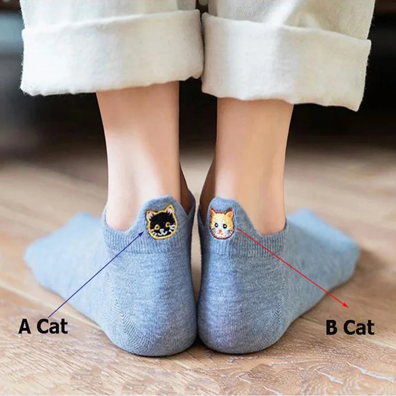 10 Pairs Cartoon Cat Embroidery Short Socks Women Funny Harajuku Happy Ankle Socks Woman Cotton Shallow Mouth Spring Summer Sock