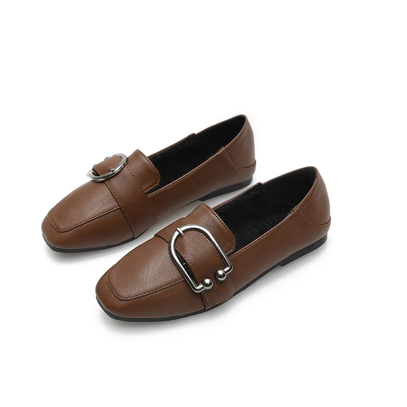 Туфли на плоской подошве женские Зимние флисовые лоферы слипоны с пряжкой