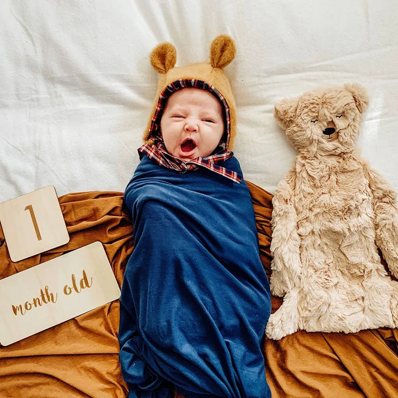 

Деревянный месяц для фотографий детей | Карты для младенцев