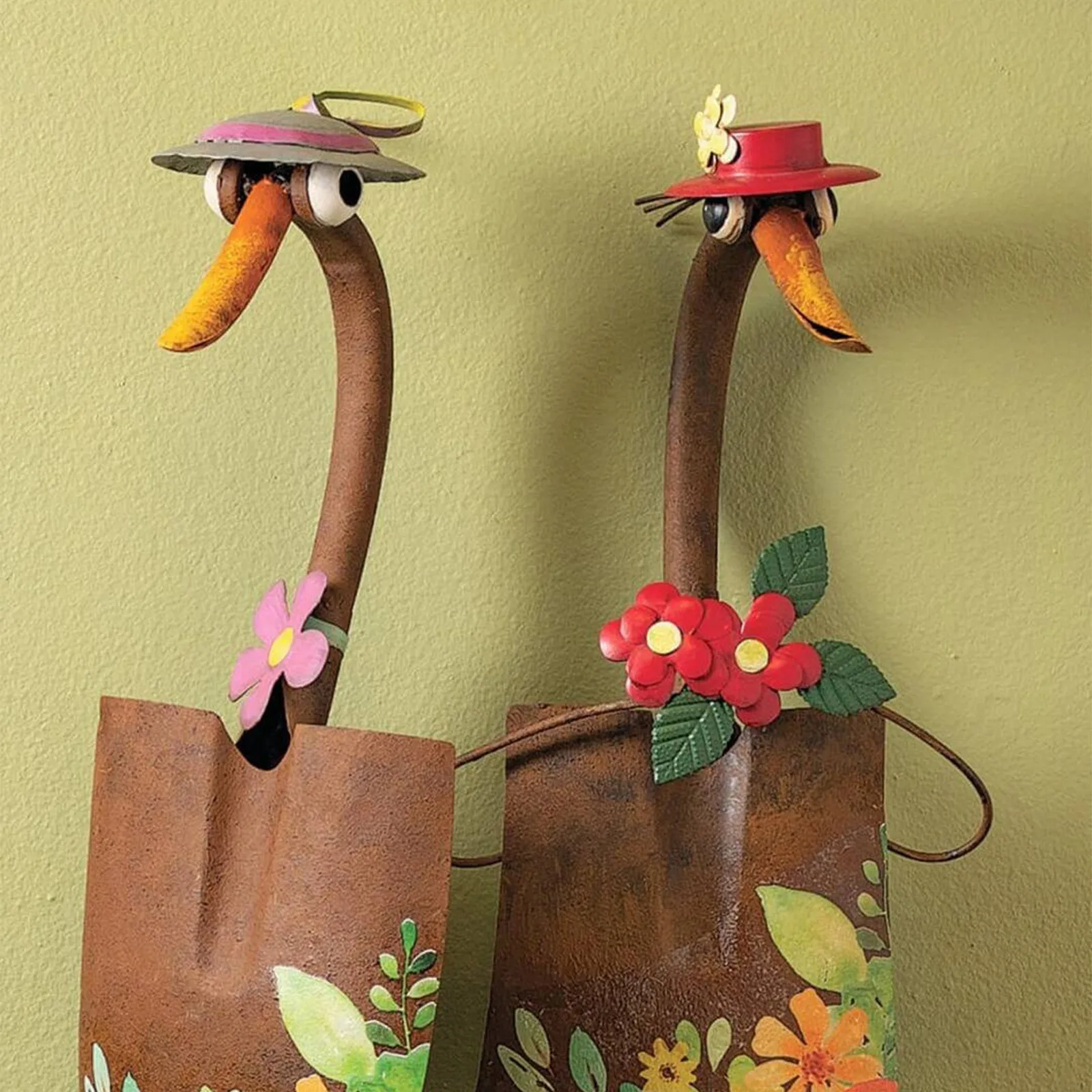 

Adorable-duck Garden Art Christmas Ornament Garden Duck Shovel Statue Sculpture Decors Yards Flower Beds Porches Decorations