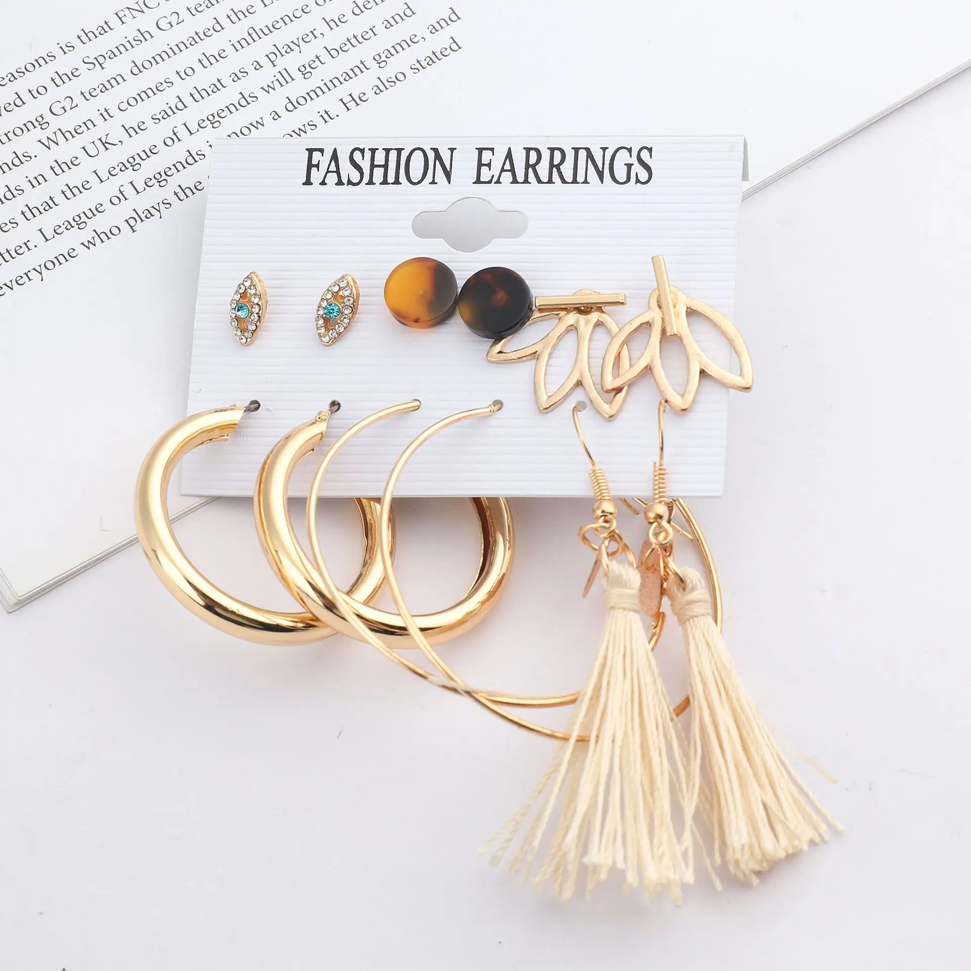 

Europe, America, Japan and South Korea Bohemian Foreign Trade Set Earrings Acrylic Leaf-Shapepd Stud Earrings Tassel 2021