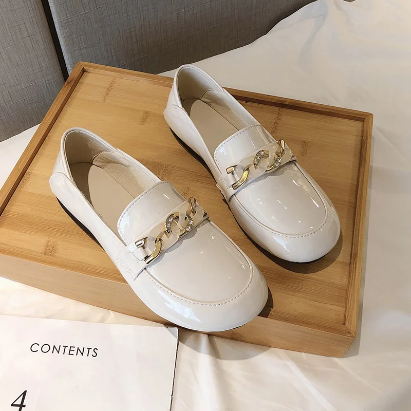 

Metal Chain Patent Leather Ballet Flats Womens Loafers Shoes British Style Oxfords Casual Female Sneakers Shallow Mouth Round To