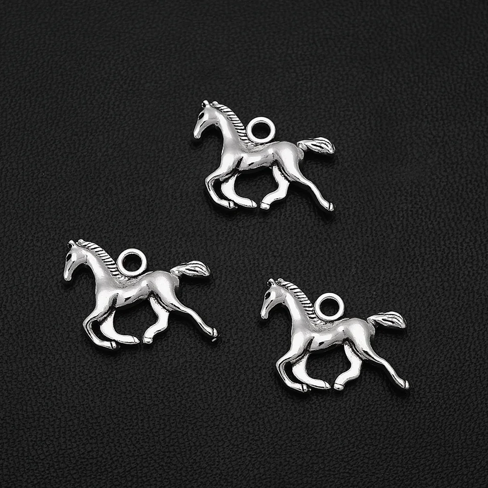 

10pcs/Lots 17x18mm Antique Silver Plated Running Animals Charms Horse Pendants Fashion Talismans Jewelry Supplementary Material