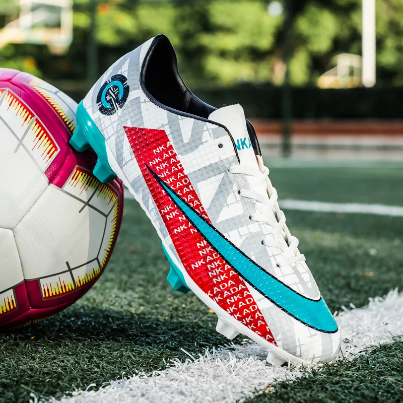 Новые мужские ультралегкие футбольные туфли с длинными ногтями износостойкие