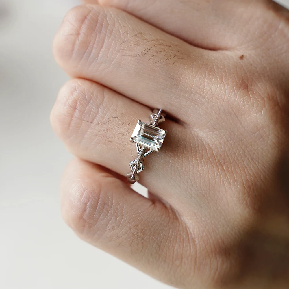

JOVOVASMILE Luxury 925 Silver 1 Carat Squre Excellent Cut D Color Pass Diamond Test Moissanite Party Ring