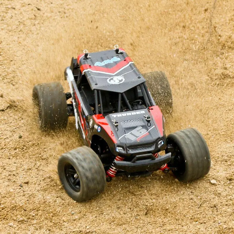 Масштаб 1:18 Радиоуправляемая машина 2 4G 4WD 40 + миль/ч высокоскоростная с быстрым