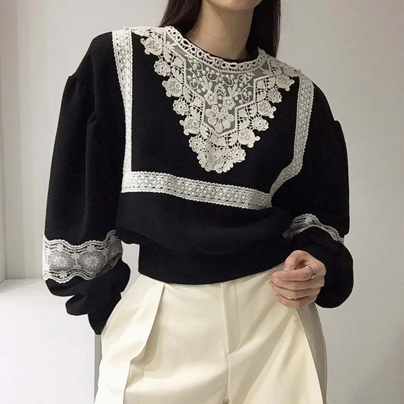 

Retro Heavy Lace Patchwork Sweatshirt Loose Casual Round Neck Lantern Sleeve Pullover Hoodie 2021 Spring Clothing Women