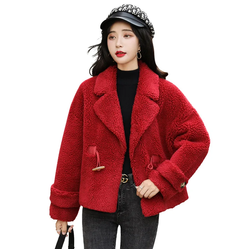 Зернистая ткань с мягким ворсом пальто женщина короткая куртка Рог Корейская