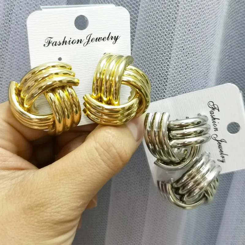 

ARLIE 2020 Fashion Gold Sliver Metal Stud Earrings for Women Geometric Statement Drop Earrings Hanging Dangle Earrings Jewelry