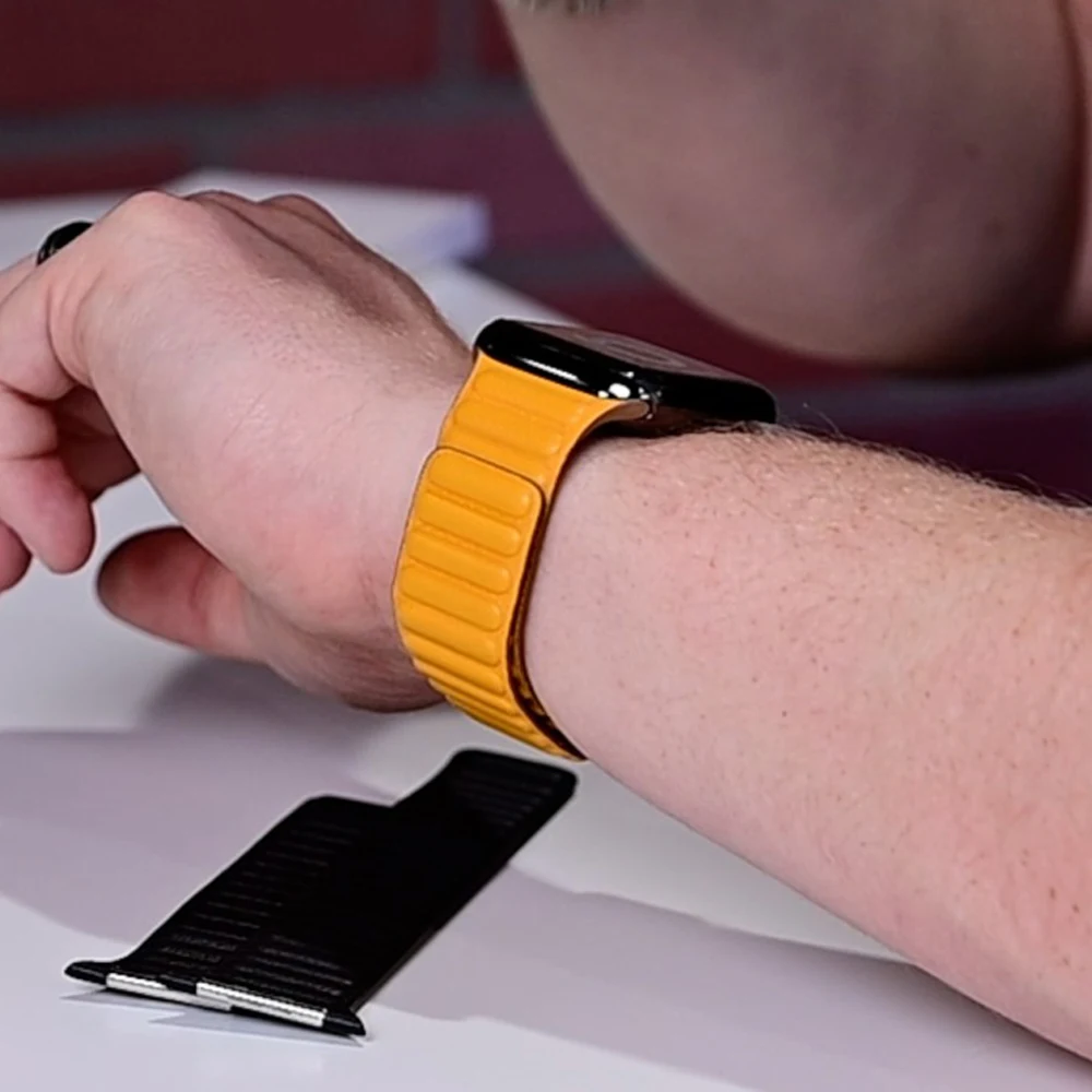 Ремешок кожаный для Apple watch 6 band 44 мм 40 38 42 оригинальный браслет с магнитной петлей