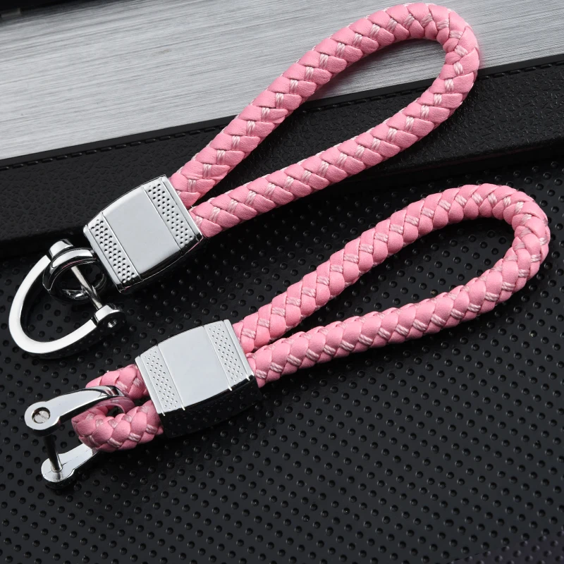 CHEENCHENG Hand-woven Car leather keychain Metal for cars key chains horseshoe buckle creative gift Motorcycle Auto accessories |