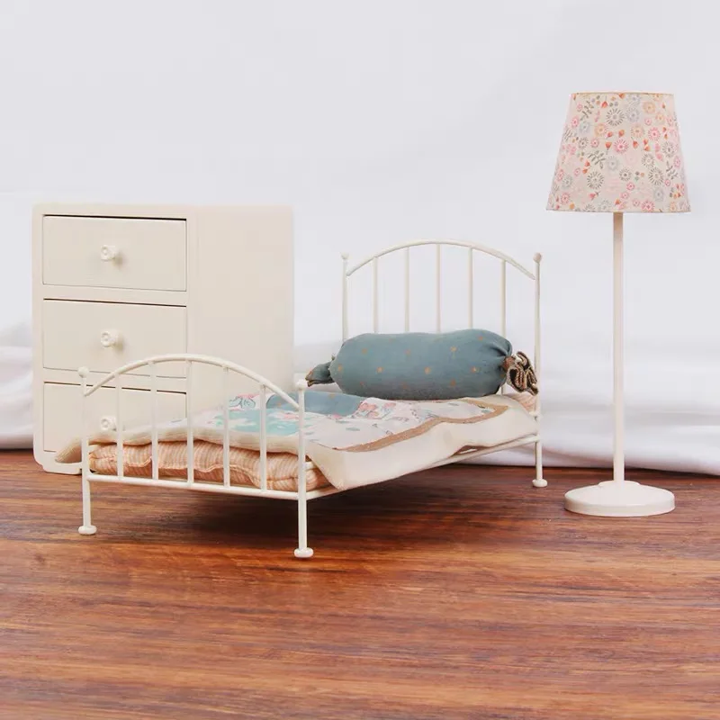 28cm metal small bed suit children's house furniture toy Mini simulation doll | Игрушки и хобби